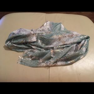 NWT Beautiful Howard’s Scarf